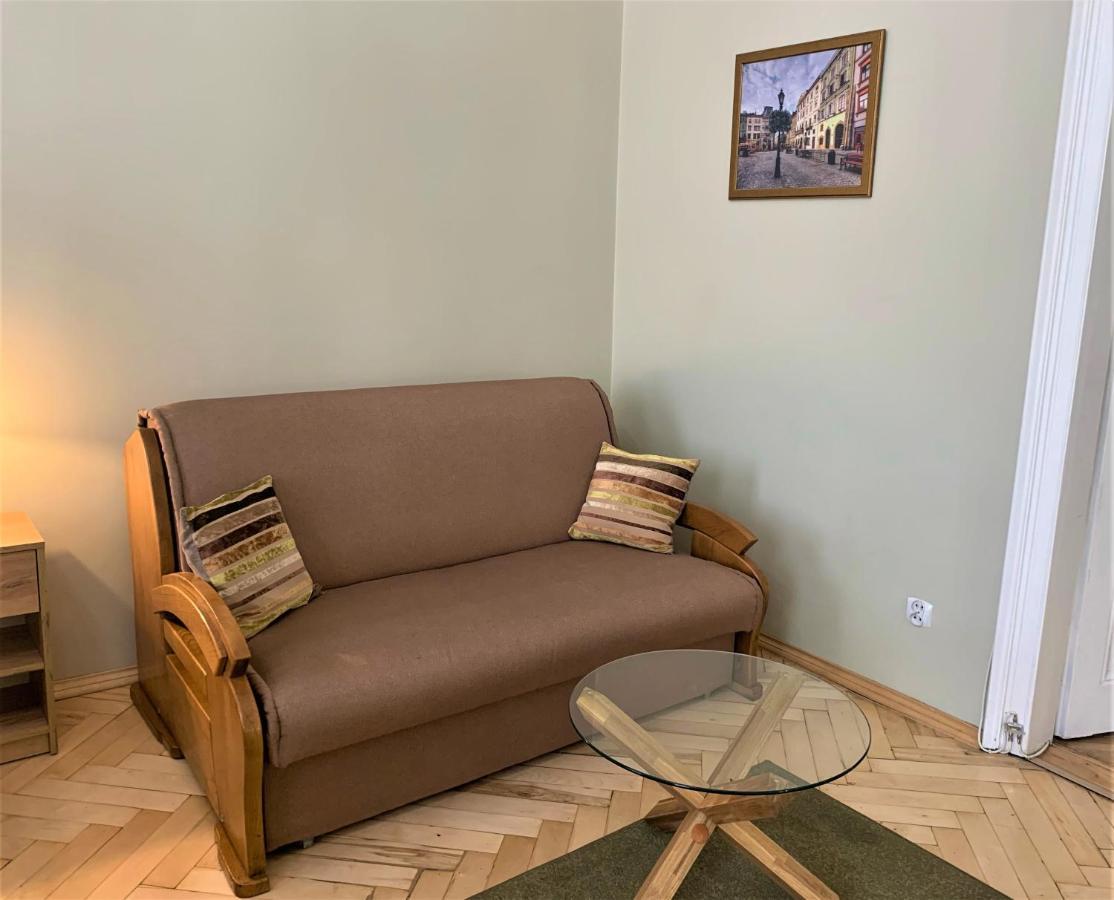 Glorious Apartment Near The Old City Leópolis Exterior foto